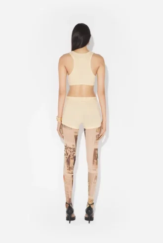 De beige Gaultier-patchshort