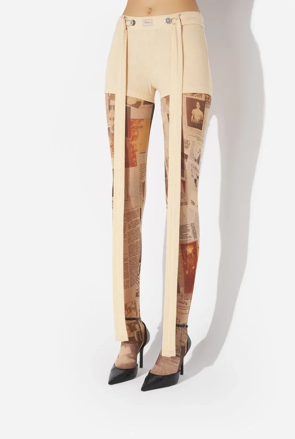 De beige Gaultier-patchshort De beige Gaultier-patchshort