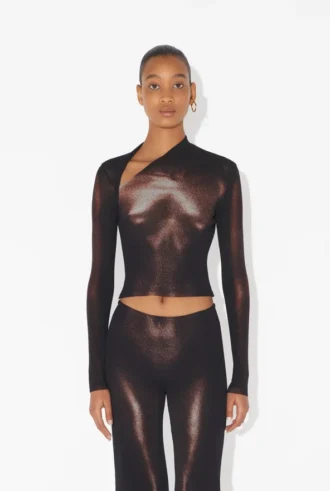De bronzen Body Dust crop top