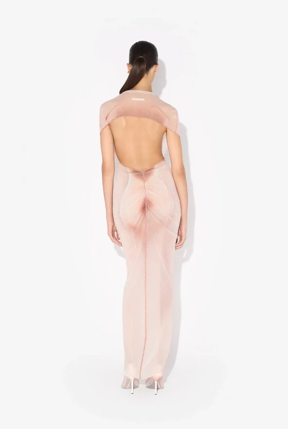 De “Classique” jurk met open rug De “Classique” jurk met open rug