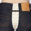 De contrasterende denim-Jeans met vetersluiting De contrasterende denim-Jeans met vetersluiting