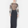 De grijze Blurry Roses-top
