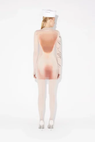 De korte ‘Le Classique’-jurk