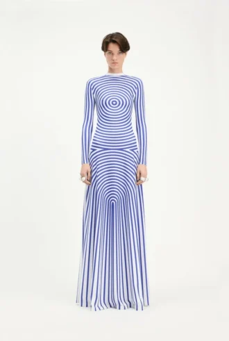 De lange blauwe Target-jurk