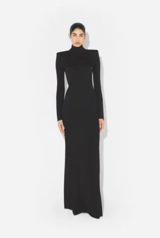de lange conische jurk 2 330x491 - De lange conische jurk