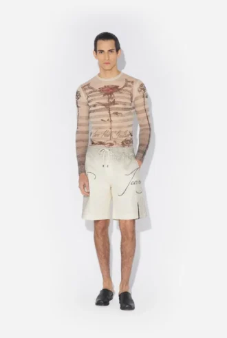 De Multi-Tattoo-Shorts