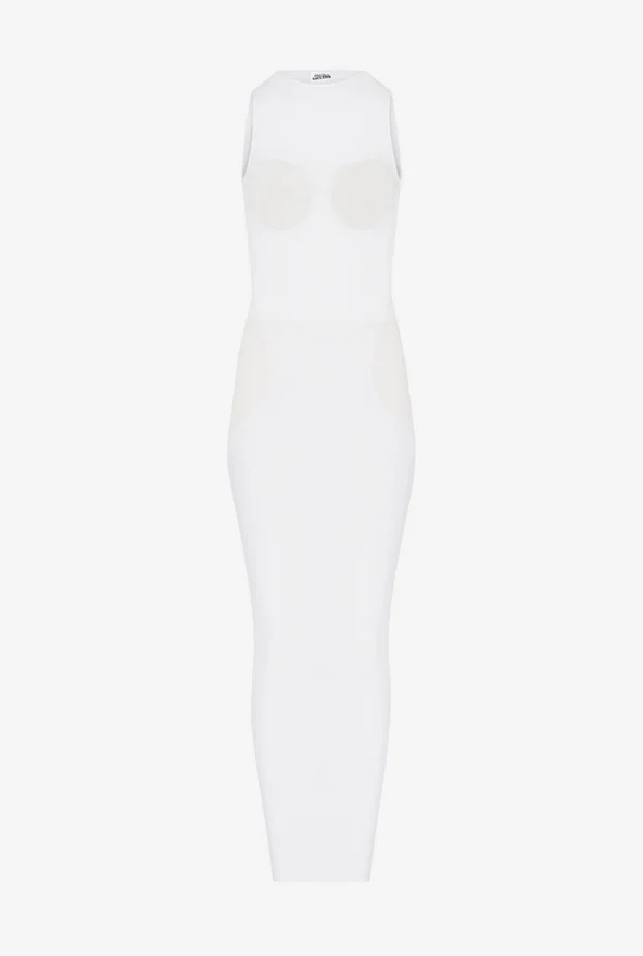 De witte conische jurk De witte conische jurk