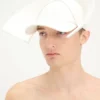 De witte matrozenpet