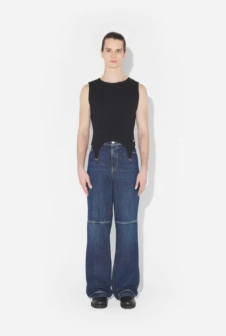 De zwarte jarretelle-tanktop De zwarte jarretelle-tanktop