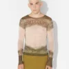 Heruitgave – de groene crop top met cartouche