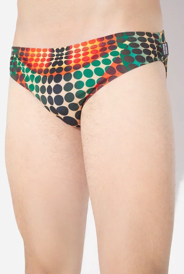 Heruitgave – de slip met bruine stippen Heruitgave – de slip met bruine stippen