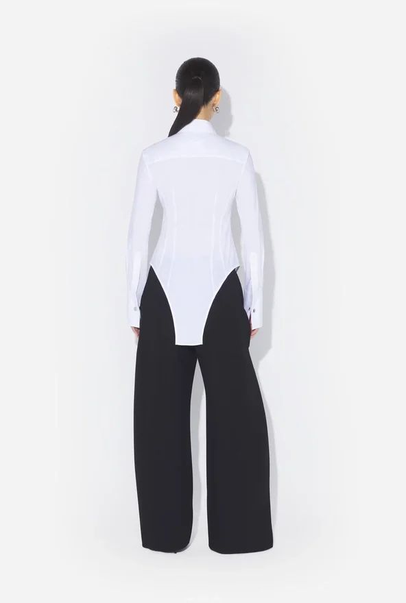 Het bodysuit-overhemd Het bodysuit-overhemd