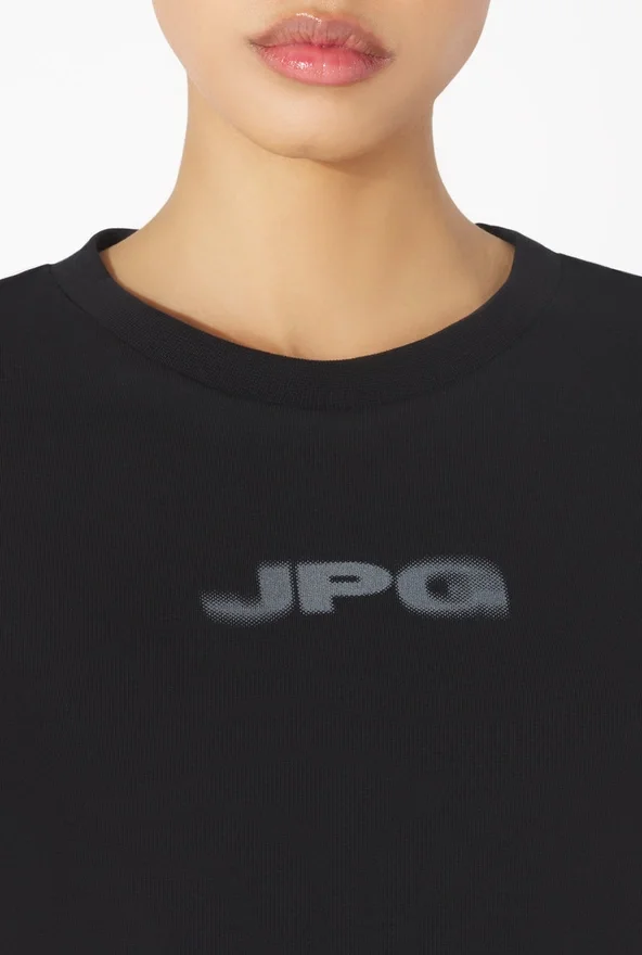Het zwarte JPG-baby-T-shirt Het zwarte JPG-baby-T-shirt