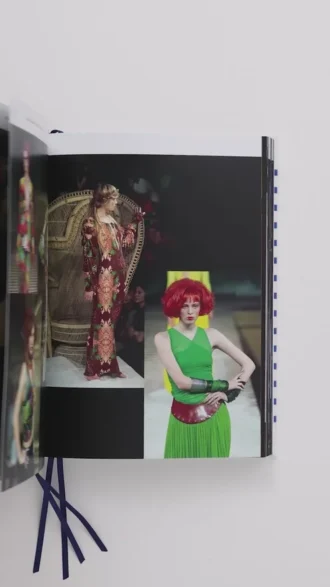 Jean Paul Gaultier Catwalk Book – Frans