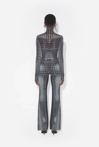 Re-Edition – de broek met zwart-witte stippen