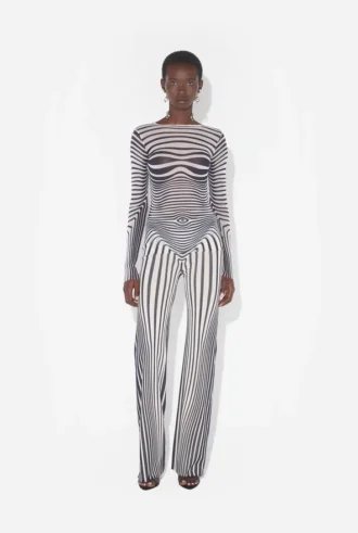 Re-Edition – de marineblauwe Body Morph Top