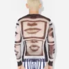 Re-Edition – de zwarte top met ogen- en lippenprint
